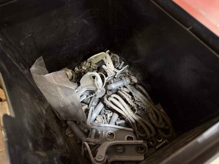 caterpillar-335-image-18