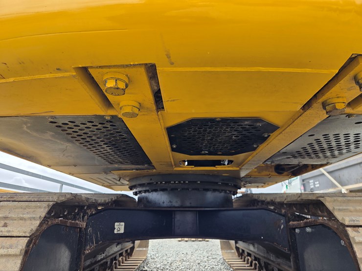 deere-160g-lc-image-61