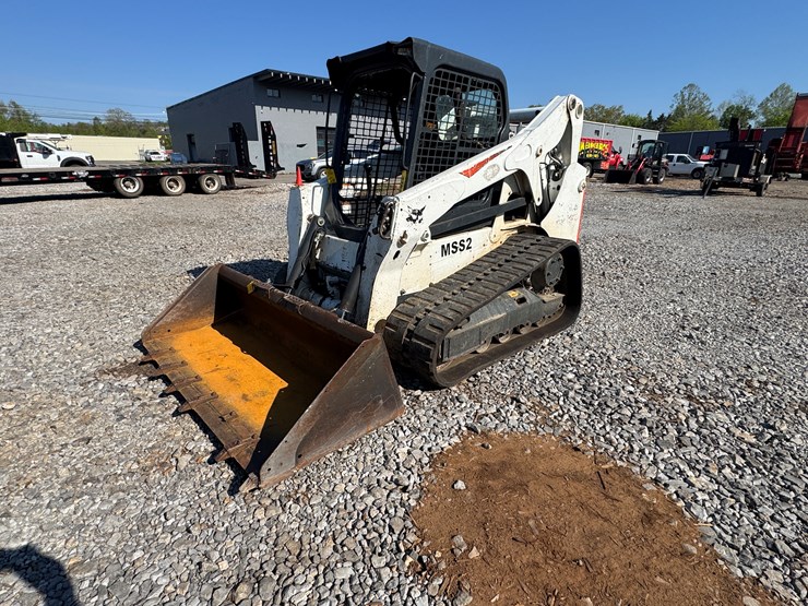 bobcat-t550-image-1