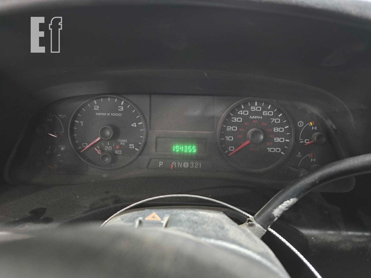 2006-ford-f350-image-11