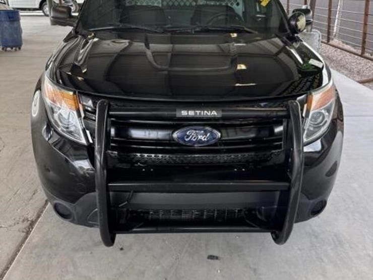 2013-ford-explorer-image-3