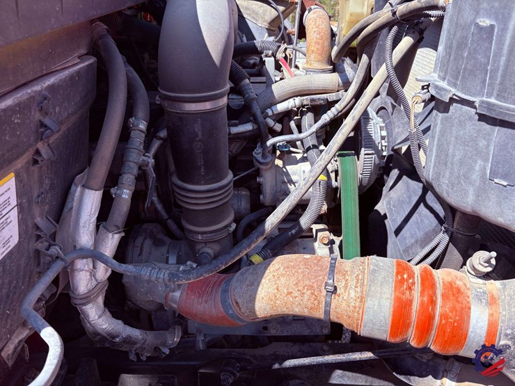 2007-international-7400-image-35