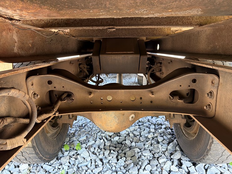 2005-international-durastar-4400-image-21