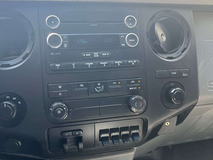 2014-ford-f350-image-15