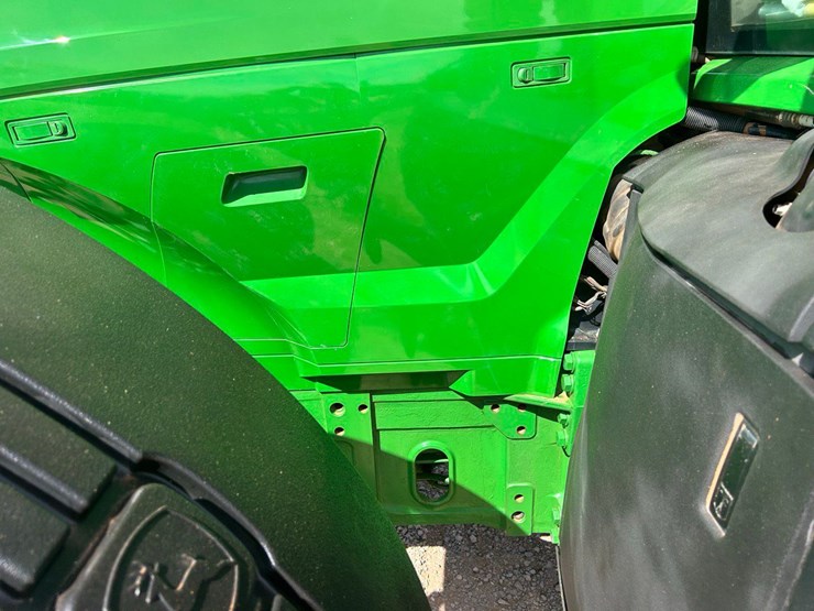 2013-john-deere-7200r-image-41