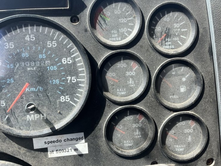 #1556-•-1999-mack-e7-460-day-cab-truck-tractor-image-53