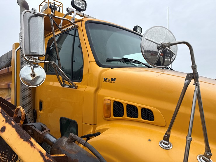 2007-sterling-acterra-image-30