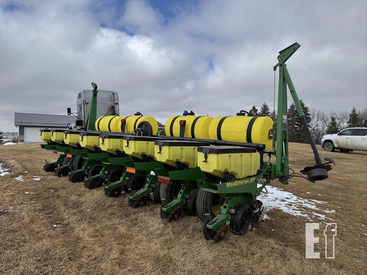 john-deere-1750-image-54