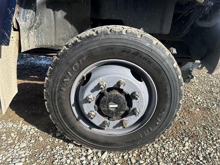 2005-massey-ferguson-8-image-54