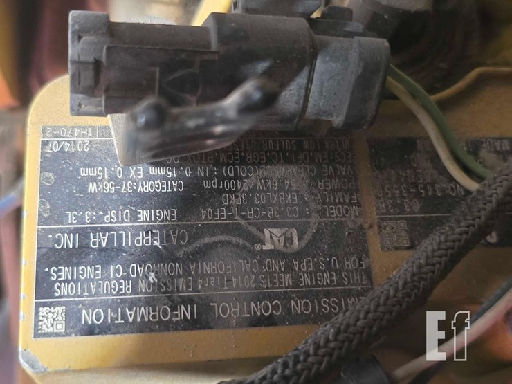 2015-caterpillar-259d-image-22