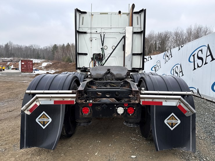 2017-international-lt-image-4