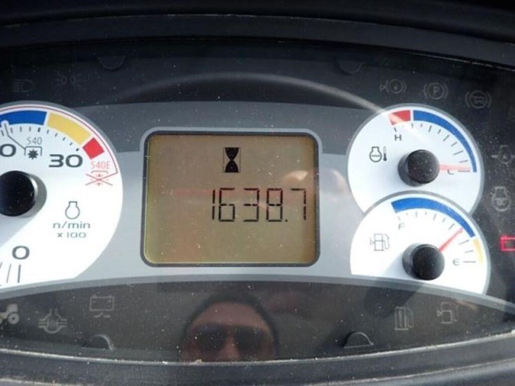 2014-new-holland-t4.75-image-10