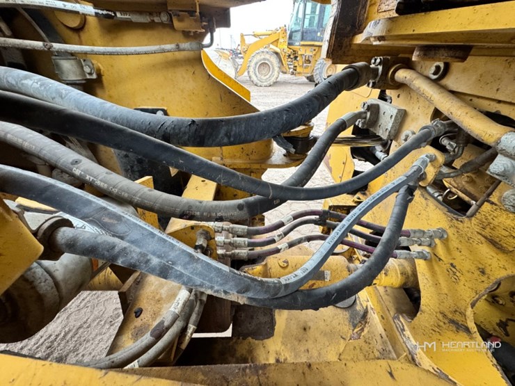 2012-caterpillar-966k-image-14