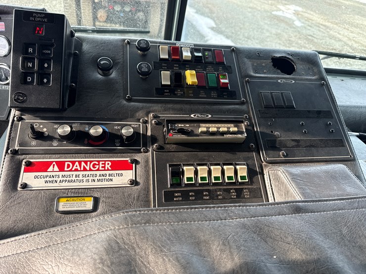 1998-massey-ferguson-8-image-71