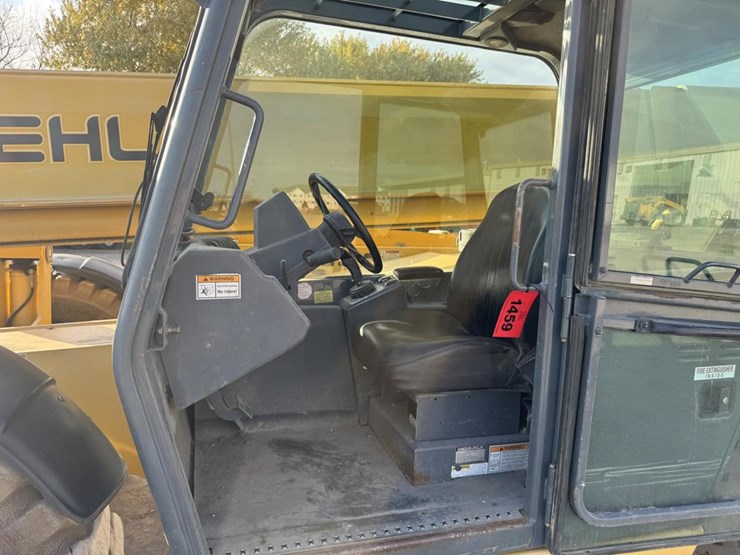 2013-gehl-dl11-image-33