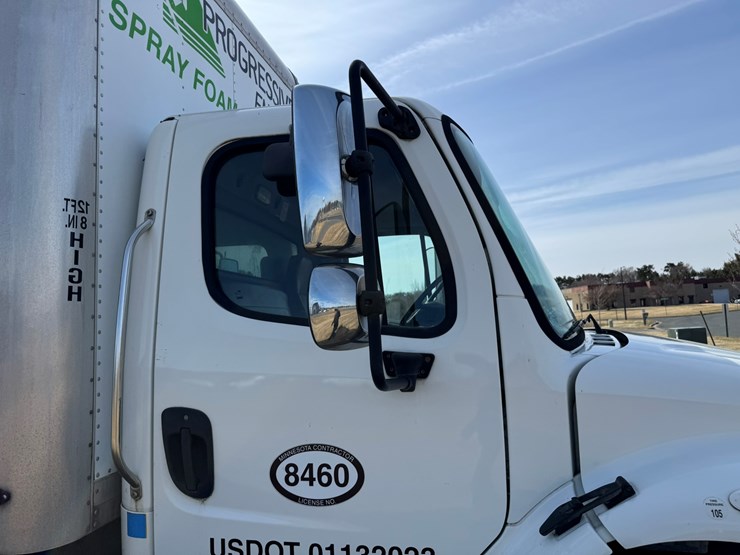 #2160-•-2006-freightliner-business-class-m2-box-truck-image-15