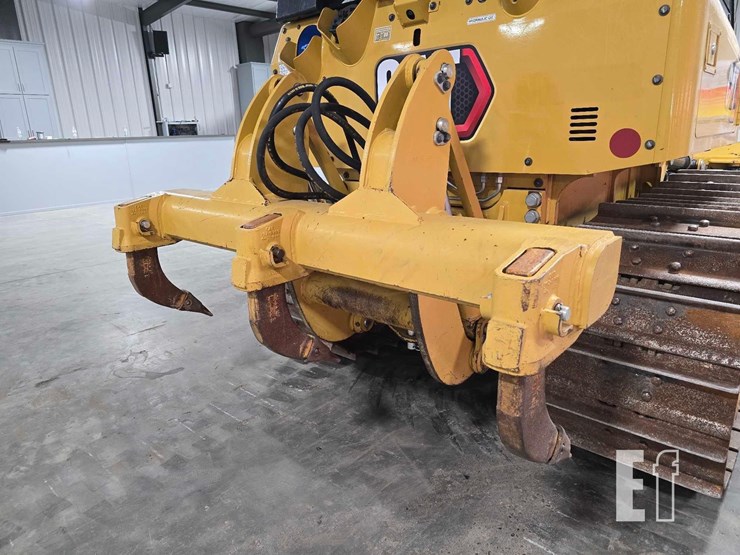 2021-caterpillar-d3-image-13