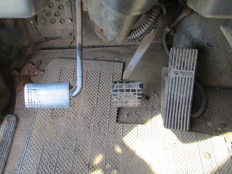 1999-caterpillar-c7-image-43