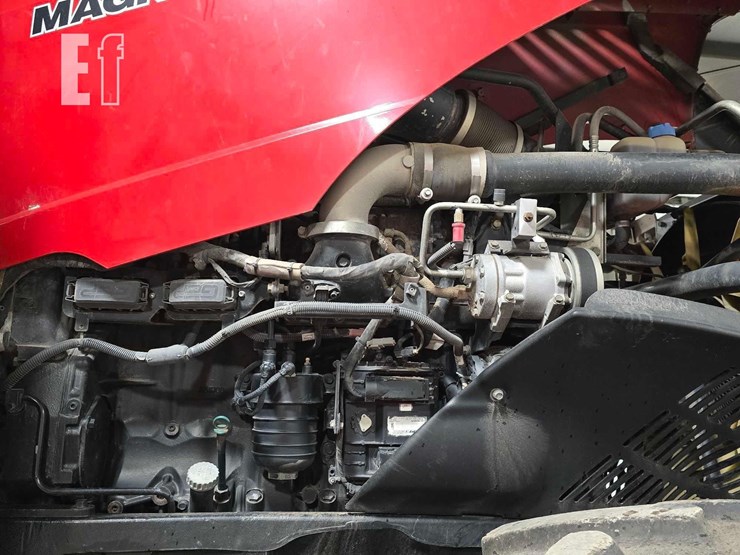 2017-case-ih-magnum-340-image-23