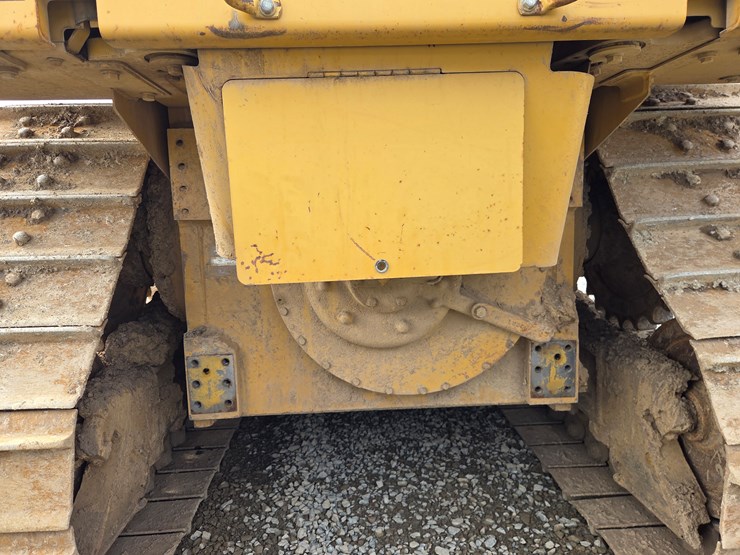 caterpillar-d6n-xl-image-29