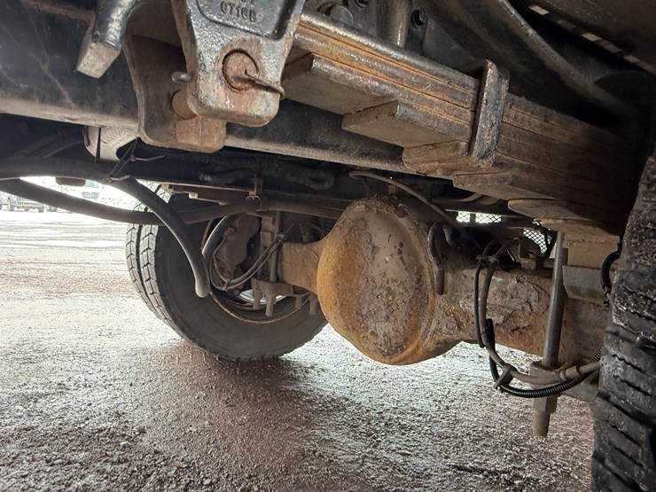 2018-ford-f650-image-73