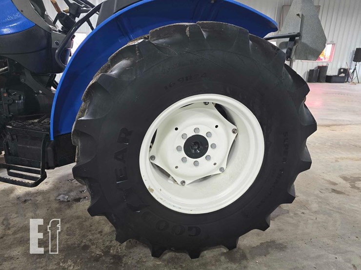 new-holland-tn75a-image-30