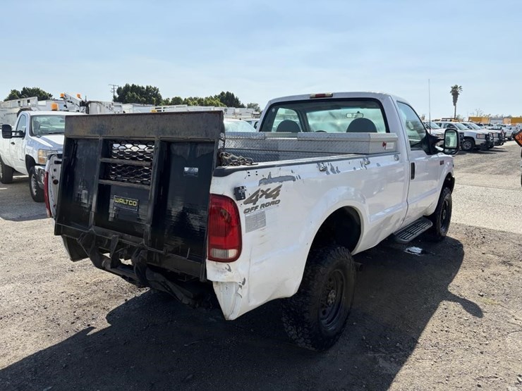 2002-ford-f350-image-3