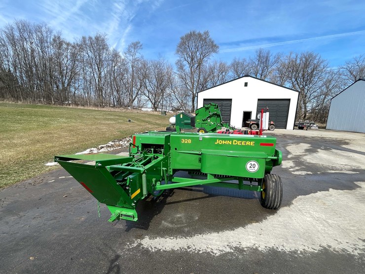 #144-•-john-deere-square-baler-(stoughton,-wi)-image-6