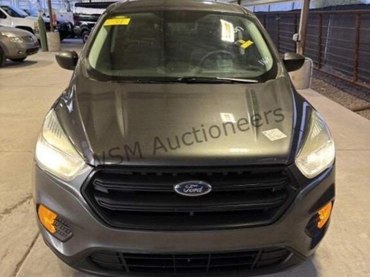 2017-ford-escape-image-3