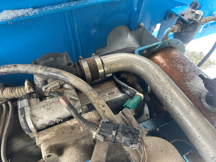 2005-massey-ferguson-8-image-33