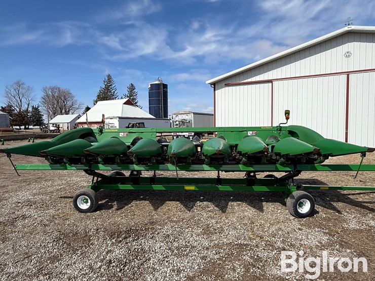 2012-john-deere-608c-stalkmaster-image-2