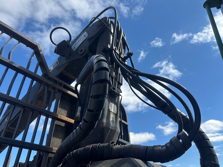 deere-1110e-image-39