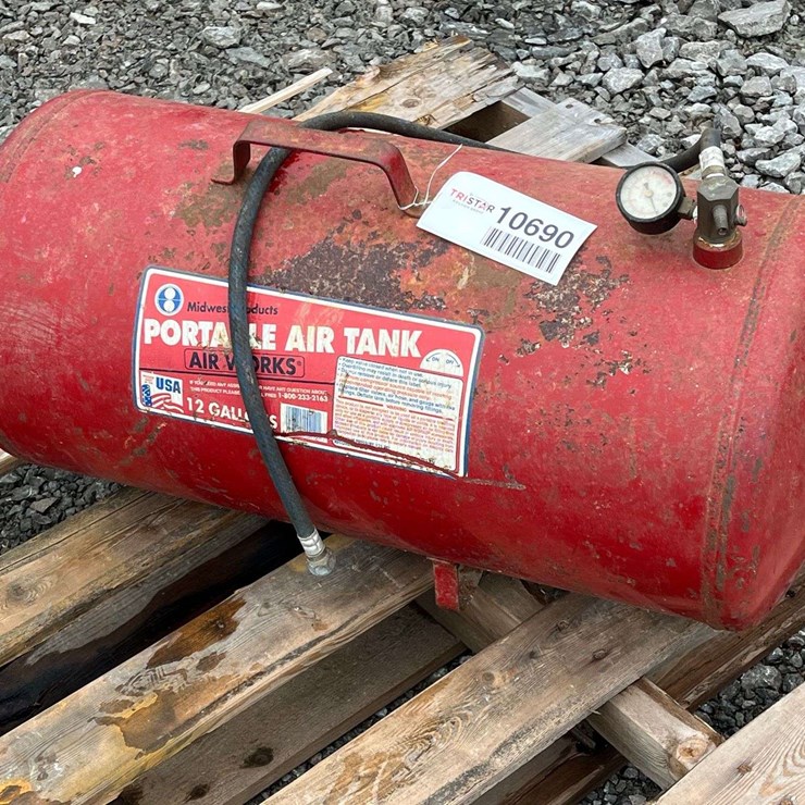 MIDWEST AIR WORKS 12 Gal. Portable Air Tank