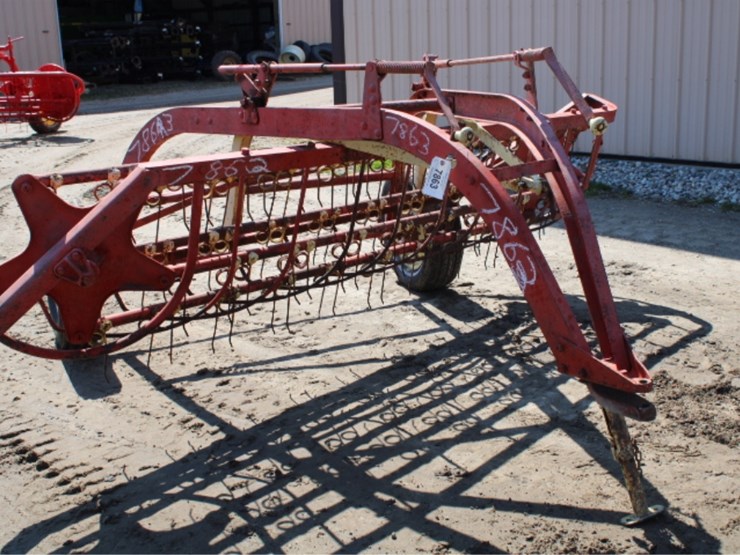 new-holland-55-image-1