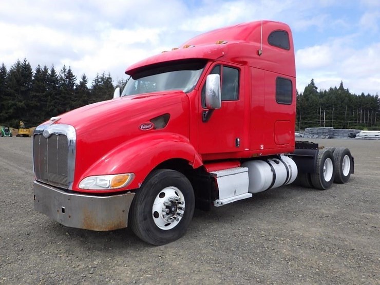 2006-peterbilt-387-image-1