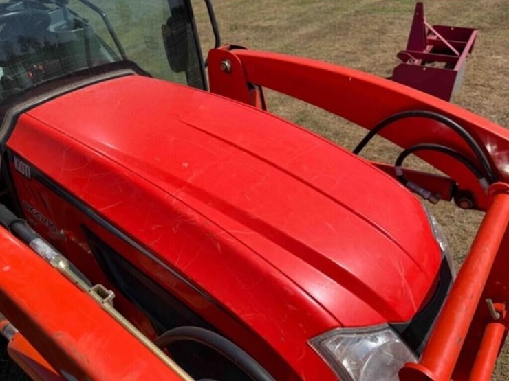 2018-kioti-dk4210-se-tractor-image-18