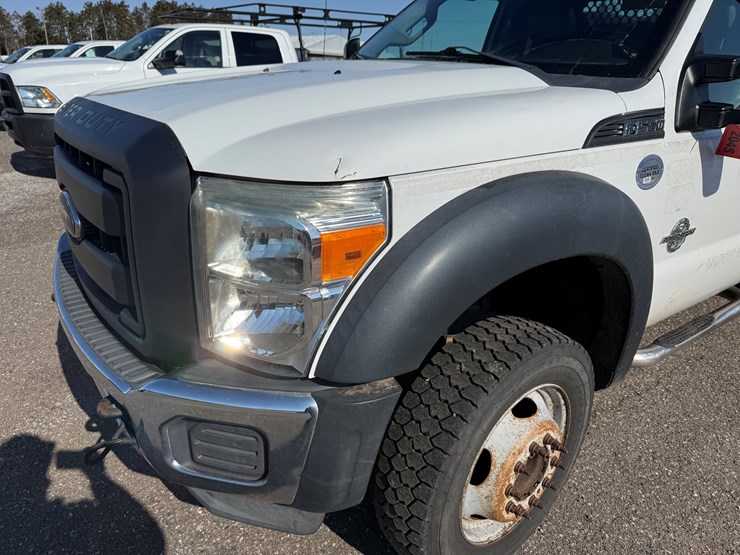 2014-ford-f550-xl-image-9