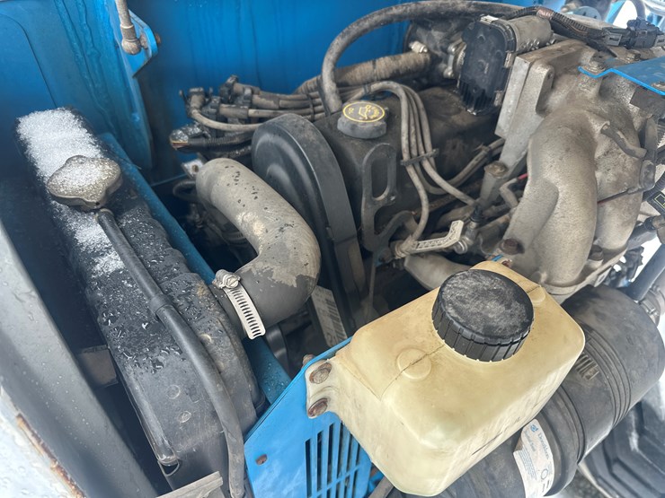 2005-massey-ferguson-8-image-32