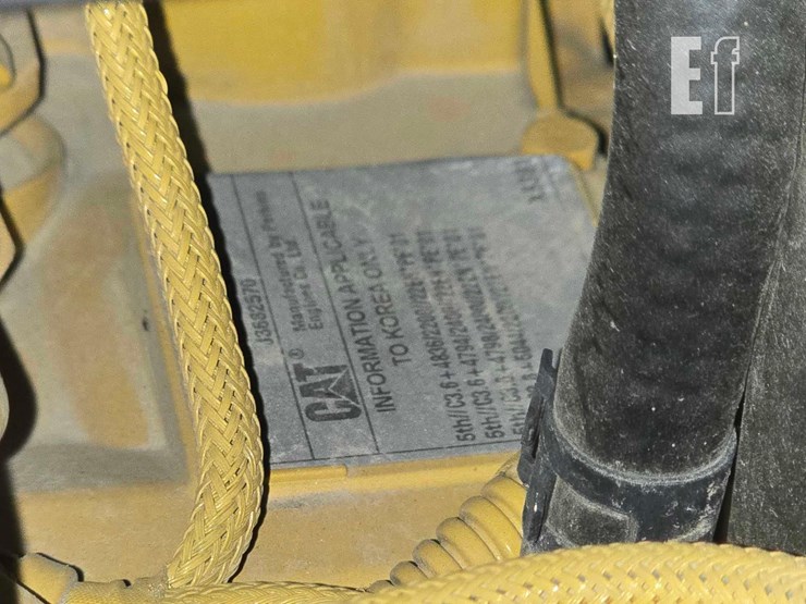 2002-caterpillar-d3-lgp-image-24