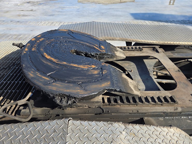 2000-mack-rd688s-image-28