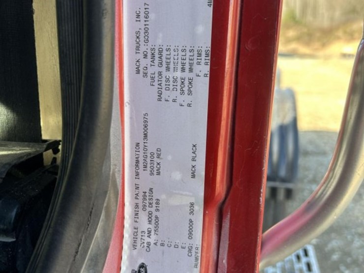 2003-massey-ferguson-8-image-88