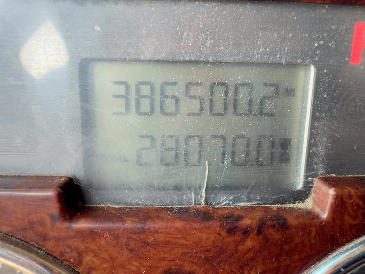 2006-mack-granite-cv713-image-33