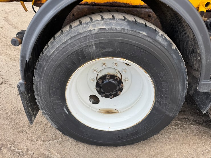 2009-international-workstar-7500-image-106