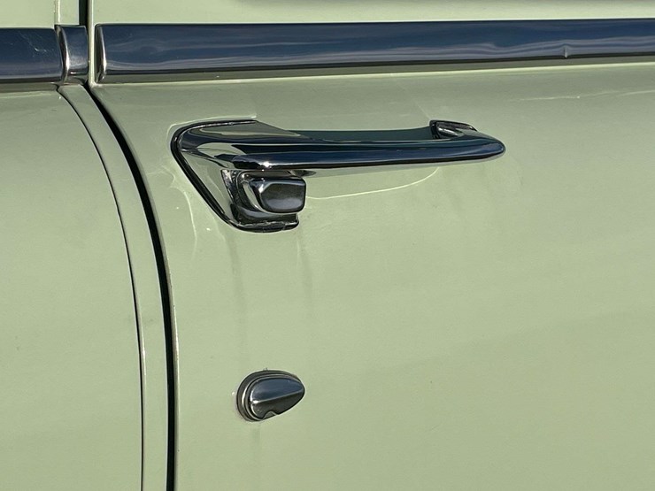 1953-ford-customline-sedan-image-21