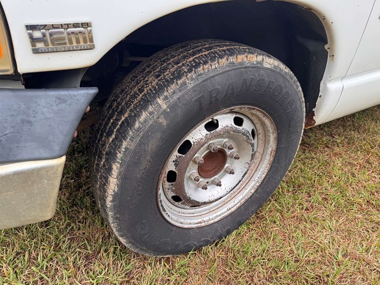 2004-dodge-ram-2500-image-24