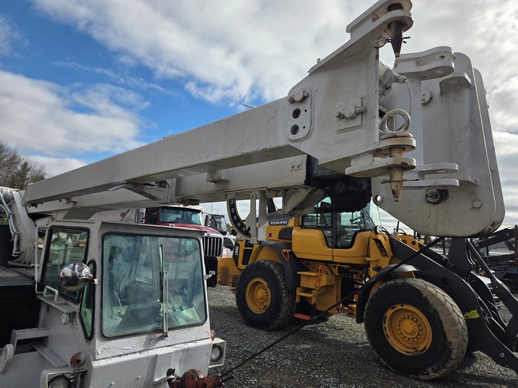 massey-ferguson-8-image-10