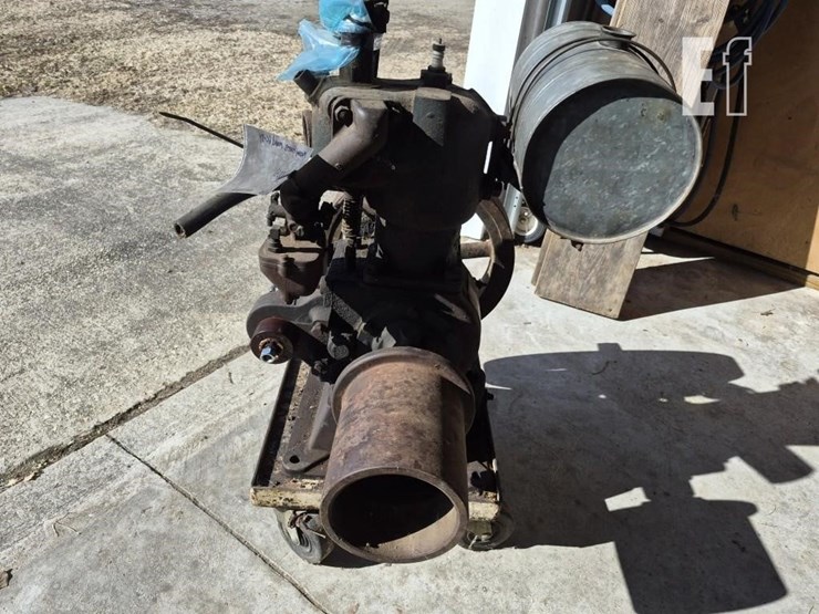 massey-harris-6c34-engine-image-8