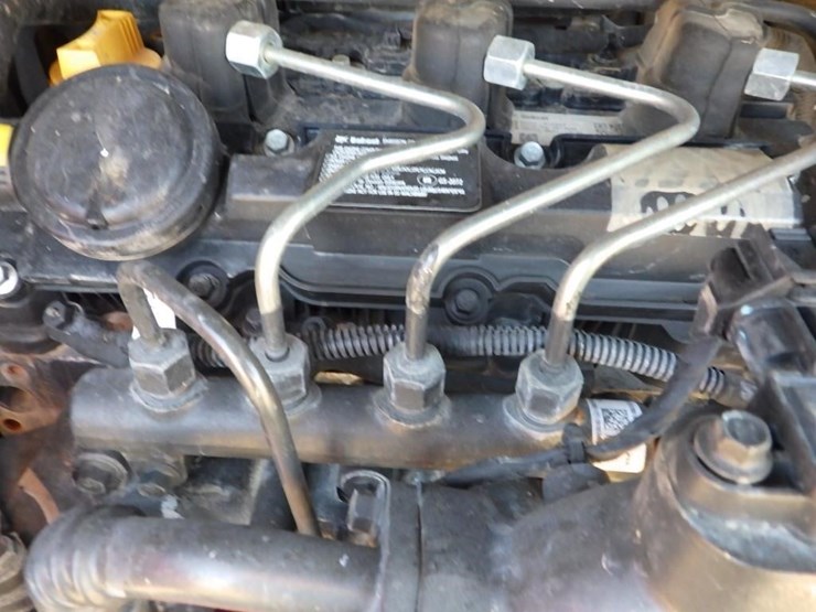 2020-bobcat-s450-image-12