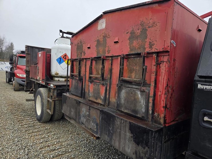 2013-international-durastar-4300-image-26