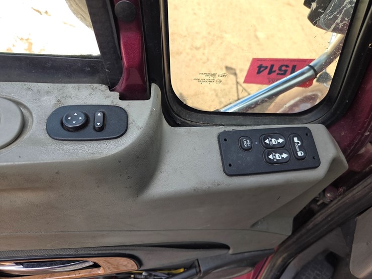 2012-international-prostar-image-59